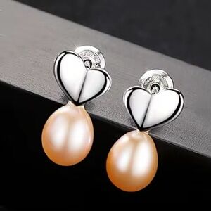 •New Trendy Heart Stud Earrings with Genuine Real Pearls & S925 Silver Needles